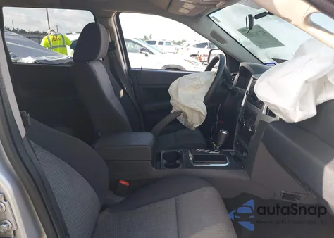 2008 Jeep Grand Cherokee Laredo из США, поврежденный, VIN 1J8HS48N28C133866